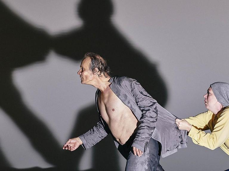 Edgar Selge und Lina Beckmann bei der Premiere von "König Lear" am Deutschen SchauSpielHaus Hamburg am 19.10.2018