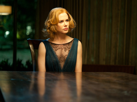 Evelyn 'Evie' Stoker (Nicole Kidman)