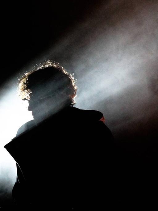 Mouse on Mars performen am 5.10.2012 in Braga in Portugal im Theatro Circo beim Electronic Music Festival Semibreve.