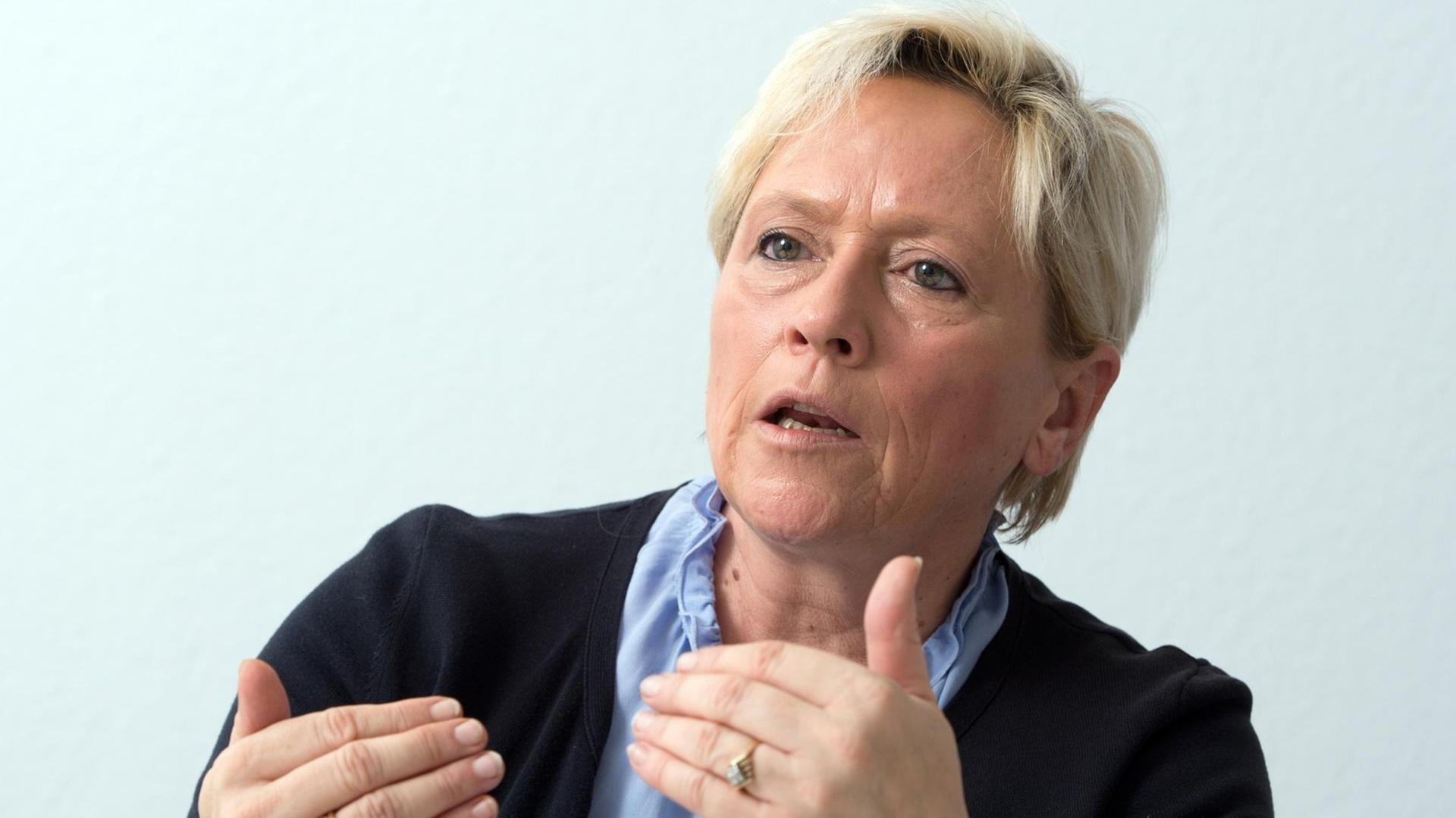 Susanne Eisenmann (CDU), Kultusministerin von Baden-Württemberg, Foto: Bernd Weißbrod/dpa