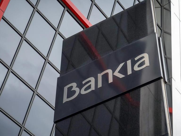 Spanien: Bankia Geschäftssitz im 'Puerta de Europa I' Hochhaus, Madrid.
