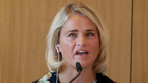 Verena Bentele, VdK-Präsidentin, nimmt an der Vorstellung der Studie "Die Vergessenen der Pandemie" zu den zu Hause Gepflegten und ihren Angehörigen des Sozialverbands VdK teil.
