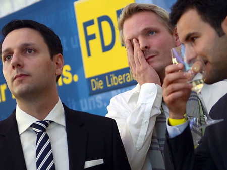 FDP-Mitglieder sind erschrocken über das Abschneiden ihrer Partei bei der Bundestagswahl