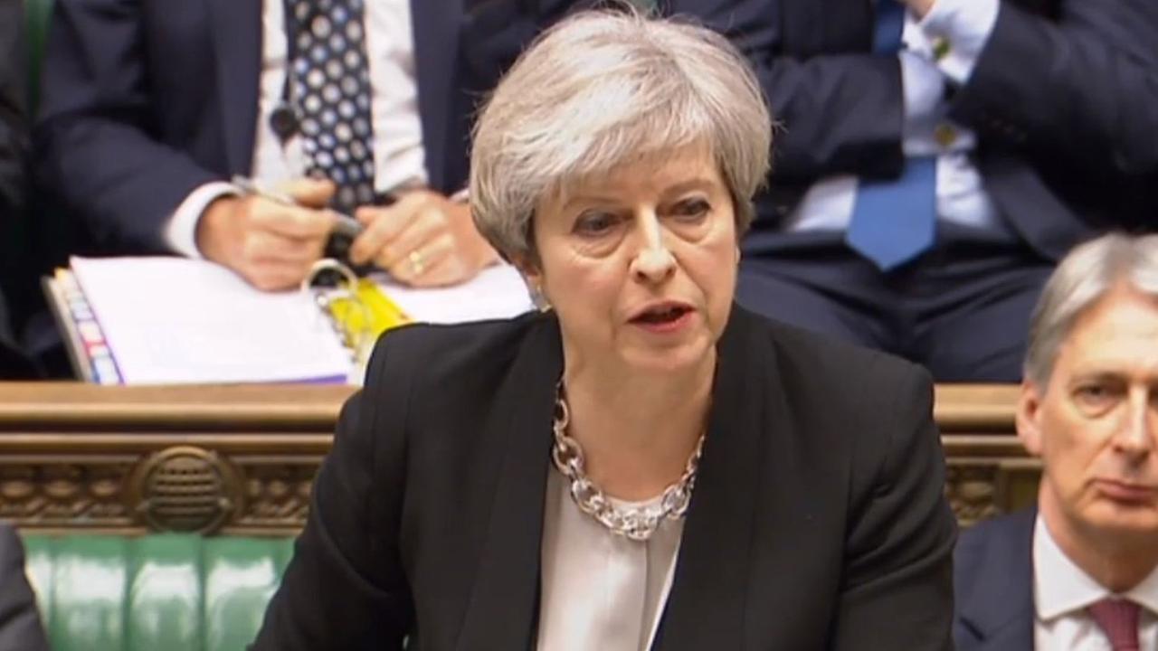 Die britische Premierministerin Theresa May spricht am 19.04.2017 im Unterhaus in London.