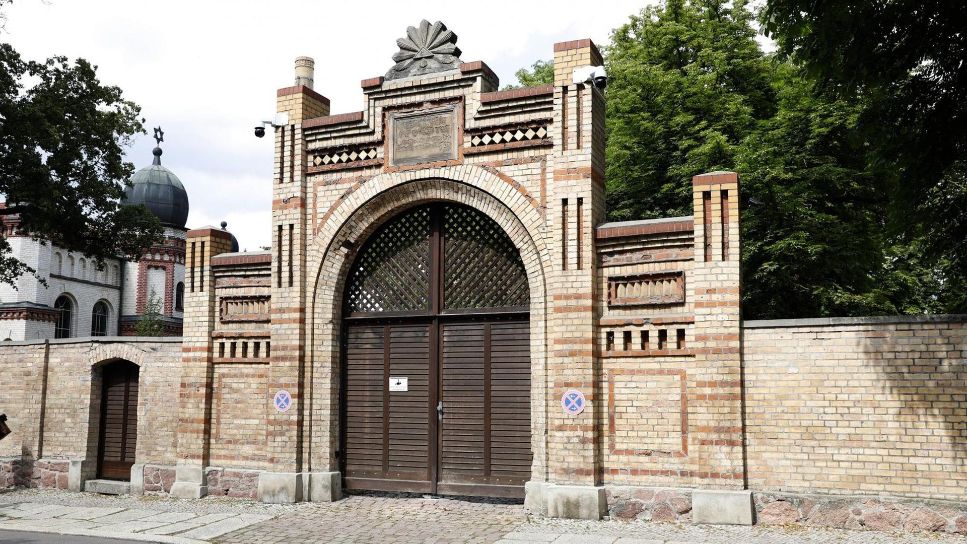 Die Synagoge von Halle an der Saale, die am 9. Oktober 2019 Ziel eines antisemitischen Anschlags wurde.