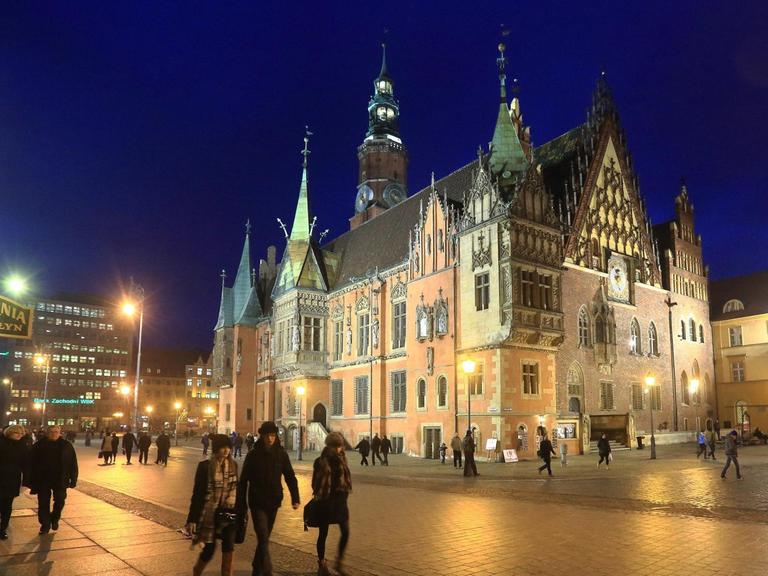 Das Alte Rathaus am Marktplatz in Breslau