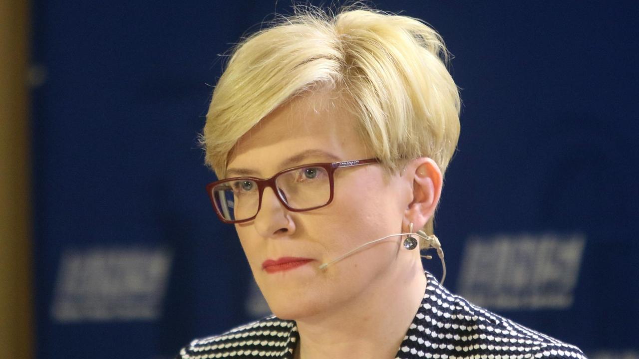 Ingrida Simonyte, litauische Präsidentschaftskandidatin und Parlamentsabgeordnete, während einer öffentlichen Diskussion in Vilnius, Litauen am 8. April 2019.