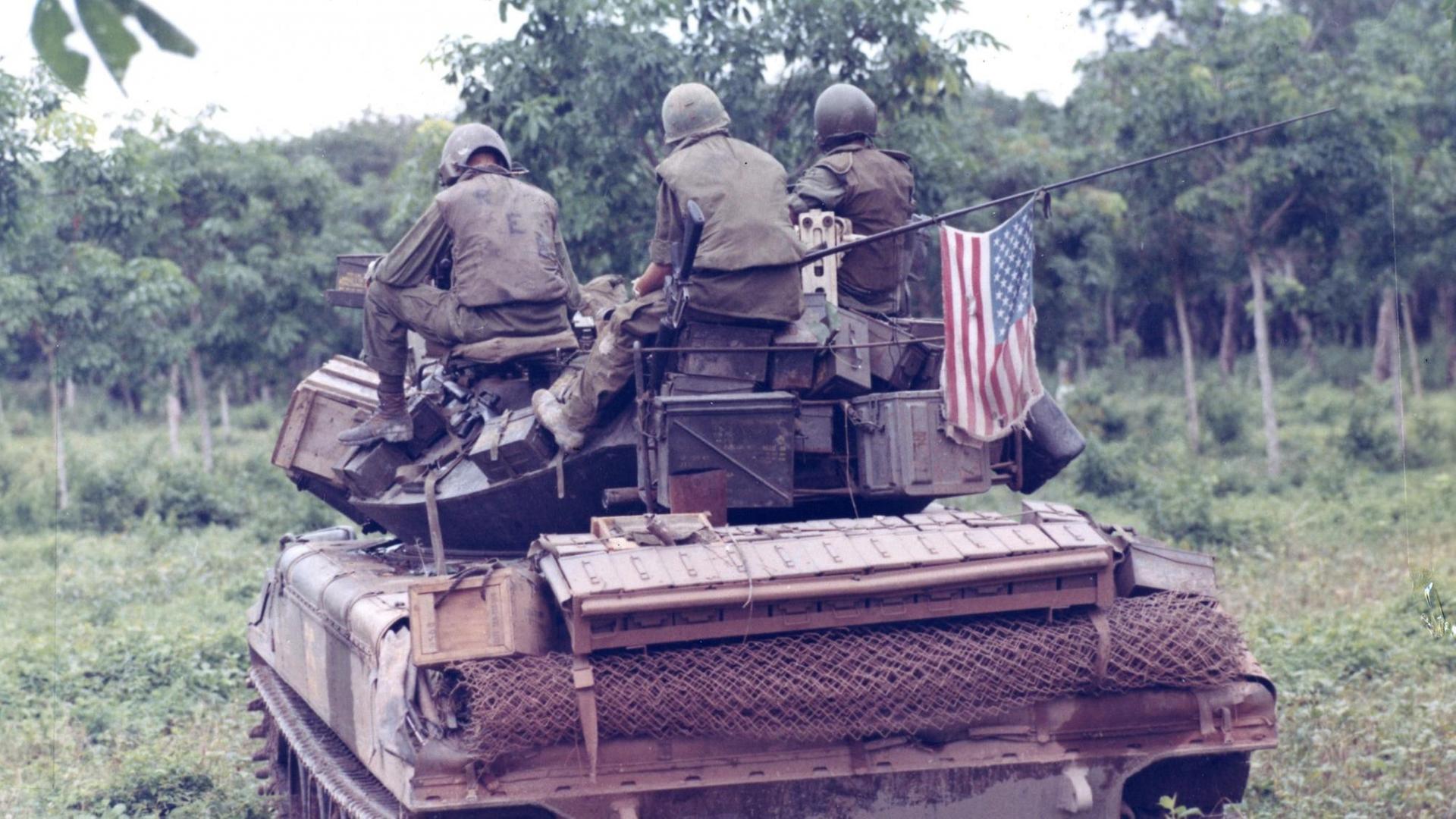 Ein US-Panzer während des Vietnamkrieges 1969.