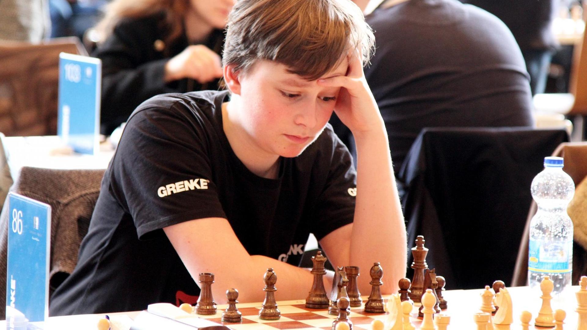 Vincent Keymer während des Schachturniers Grenke Chess Open 2018, das er gewinnen konnte.