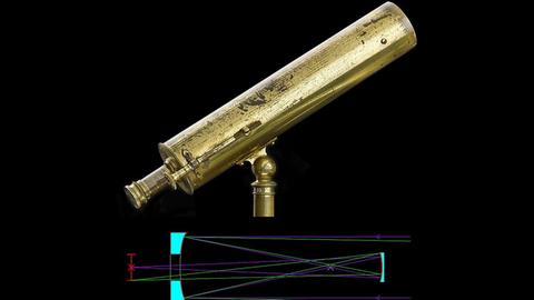 Rein äußerlich und von der Seite betrachtet unterscheidet sich ein Gregory-Teleskop kaum von einem Refraktor