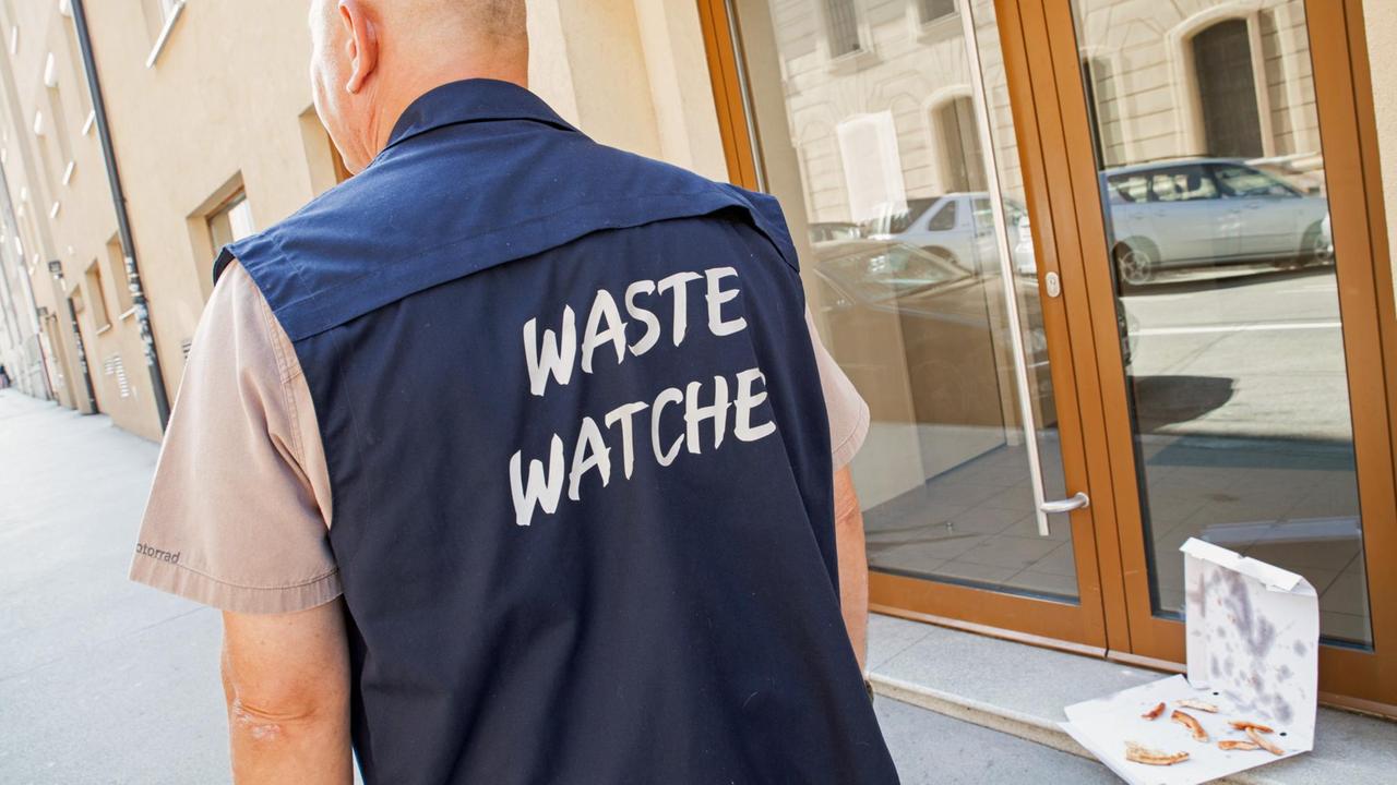Waste Watcher in Wien: Sie wollen die Müllsünder bei der Tat ertappen.