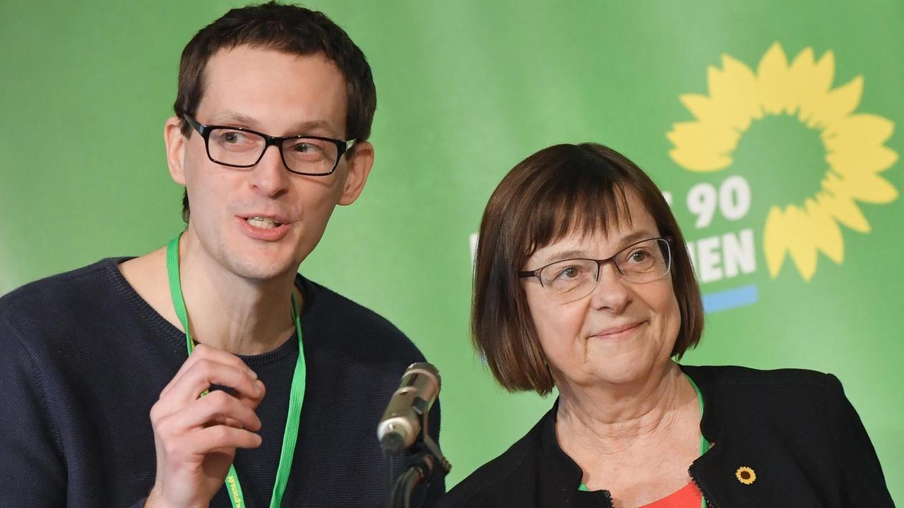 Ursula Nonnemacher und Benjamin Raschke, Spitzenkandidaten der Bündnis 90/Die Grünen für die brandenburgische Landtagswahl 2019, sprechen auf dem Landesparteitag der Grünen.