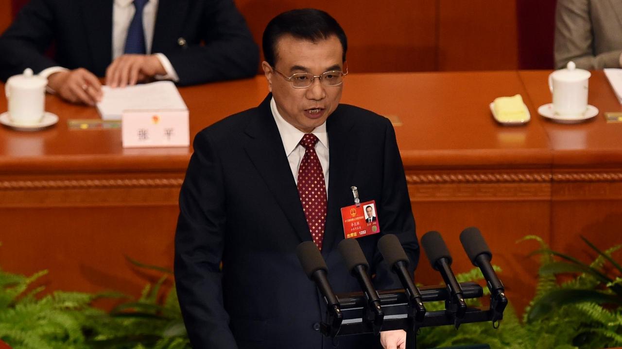 Li Keqiang hält eine Rede vor dem chinesischen Volkskongress