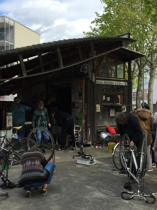 3.Nordstadt-Fahrradwerkstatt an der Universität Kassel