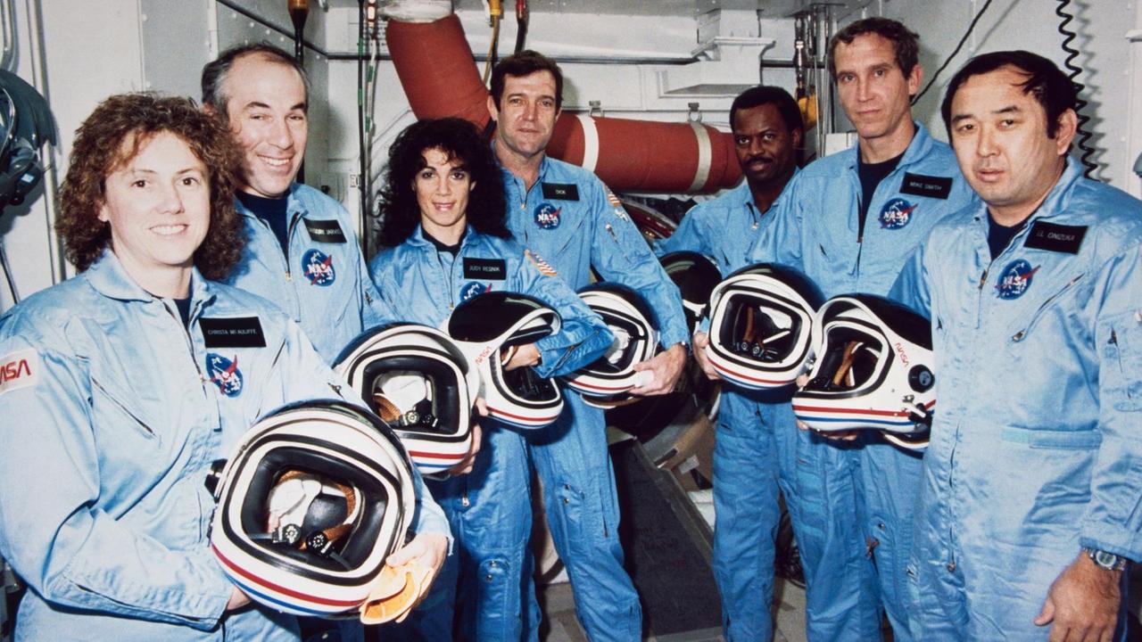 Die Challenger-Besatzung in einer Trainingspause am 9. Januar 1986, knapp drei Wochen vor dem Unglück