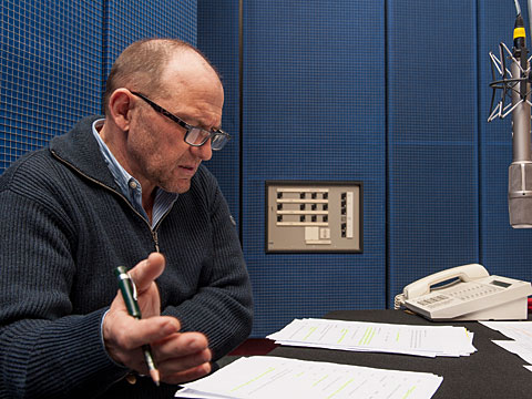 Stefan Witschi im Kriminalhörspiel "Stille Lügen"