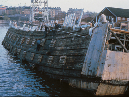 1961 wurde die "Vasa" aus der Bucht von Stockholm geborgen.