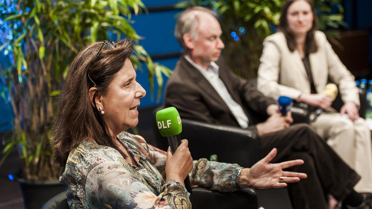 Barbara Schmitz, Redakteurin bei der WDR-Sendung "Die Story", beim Ersten Kölner Forum für Journalismuskritik