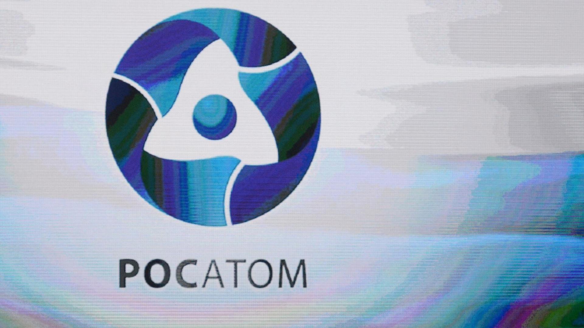 Zu sehen ist das Logo des russischen Atomkonzerns Rosatom.