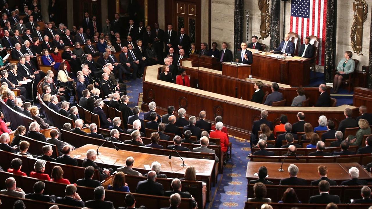 Der vollbesetzte Kongress im Jahr 2014 bei einer Rede des damaligen Präsidenten Obama das Bild wurde vom Oberrang aus gemacht.