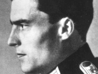 Claus Schenk Graf von Stauffenberg, der am 20. Juli 1944 versuchte, Hitler in die Luft zu sprengen. Der Versuch schlug fehl und von Stauffenberg wurde zusammen mit anderen Widerstandskämpfern hingerichtet. Claus Schenk Graf von Stauffenberg, der am 20. Juli 1944 versuchte, Hitler in die Luft zu sprengen. Der Versuch schlug fehl und von Stauffenberg wurde zusammen mit anderen Widerstandskämpfern hingerichtet.
