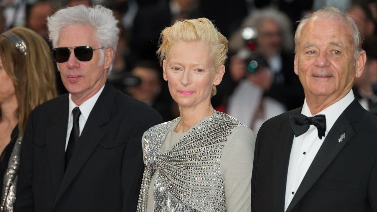 Bill Murray, Jim Jarmusch und Tilda Swinton auf dem Roten Teppich in Cannes. Jarmusch eröffnete die Filmfestspiele mit seinem Film "The Dead don't die".
