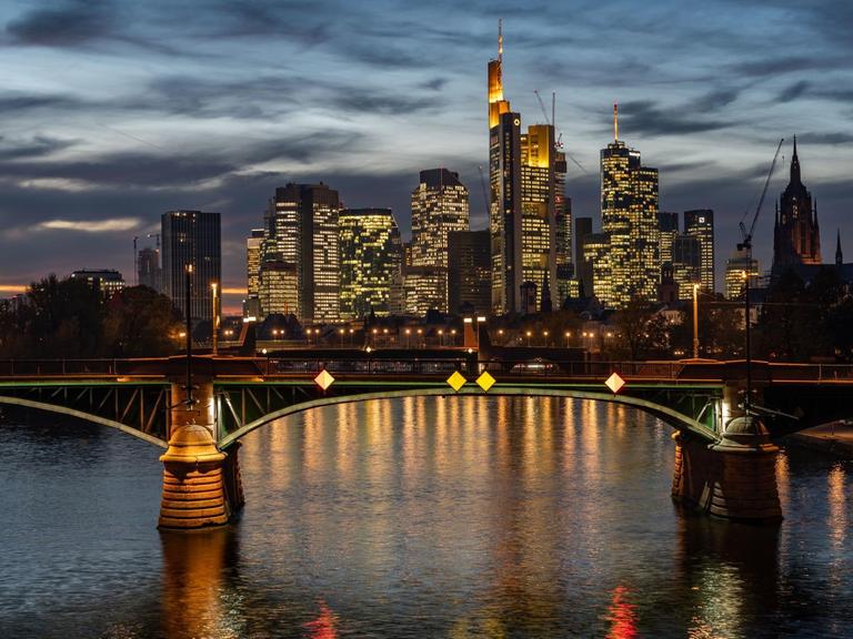 Blick auf die Skyline von Frankfurt am Main