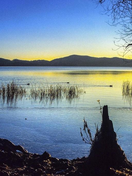 Laacher See in Rheinland-Pfalz