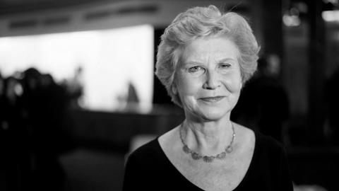  Irm Hermann bei der Premiere des Films "Fassbinder" in der Volksbühne Berlin