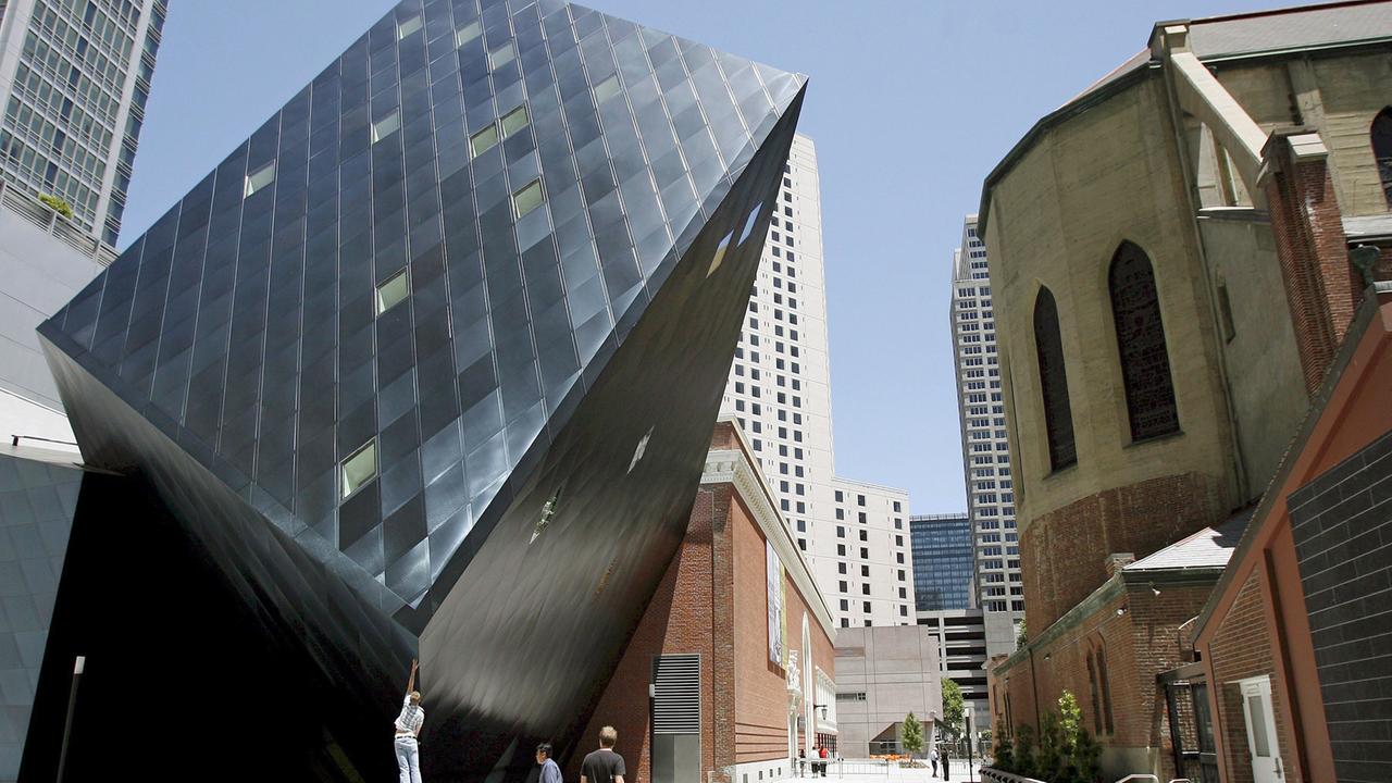 Das Jüdische Museum in San Francisco / USA von Daniel Libeskind wurde im Juni 2008 eröffnet.
