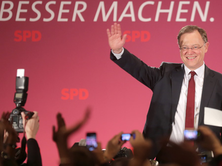SPD-Spitzenkandidat Stephan Weil bei der Wahlparty