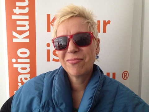 Die deutsche Regisseurin Doris Dörrie im Berlinale-Studio von Deutschlandradio Kultur. Die deutsche Regisseurin Doris Dörrie im Berlinale-Studio von Deutschlandradio Kultur.