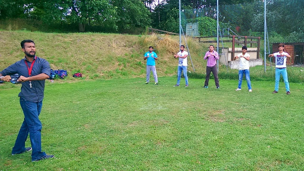 Cricket in Bautzen - Flüchtlinge bringen neue Sportart in die Region