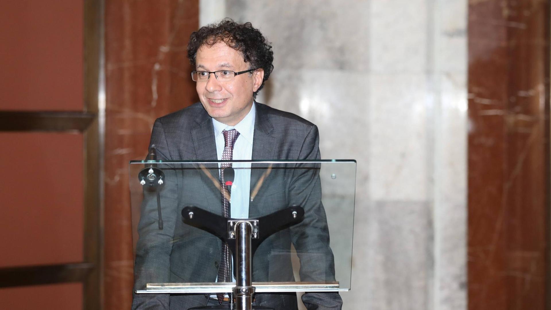 Michele Geraci, Staatssekretär im Wirtschaftsministerium Italiens hält eine Rede am 1. Oktober 2019 in Rom auf einem Treffen der neu gegründeten "China Task Force".