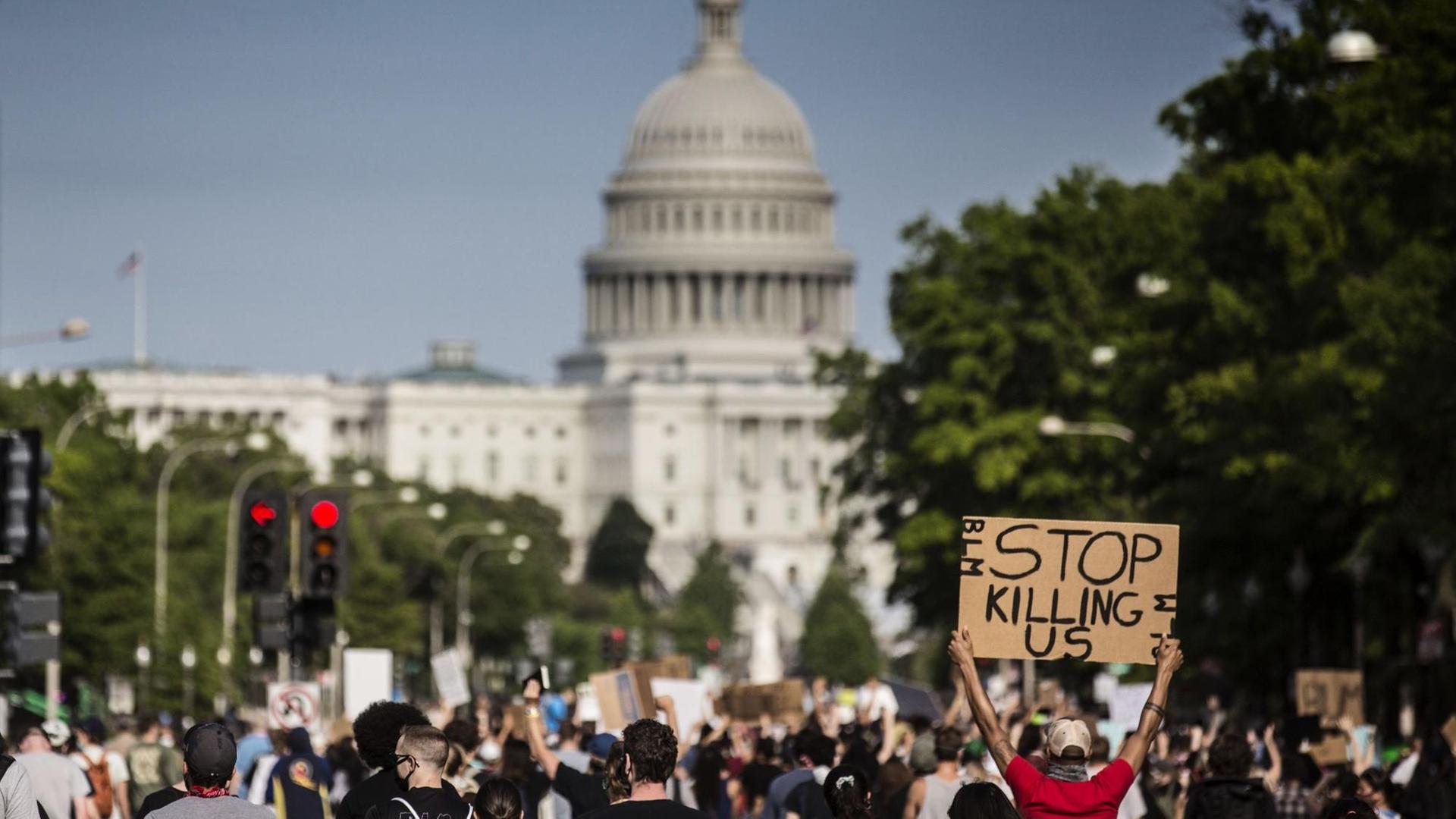 Proteste gegen Polizeigewalt und Rassismus nach dem Tod von Georg Floyd in Washington am 2. Juni 2020.