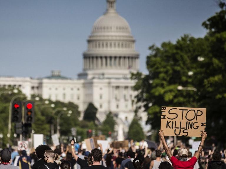 Proteste gegen Polizeigewalt und Rassismus nach dem Tod von Georg Floyd in Washington am 2. Juni 2020.