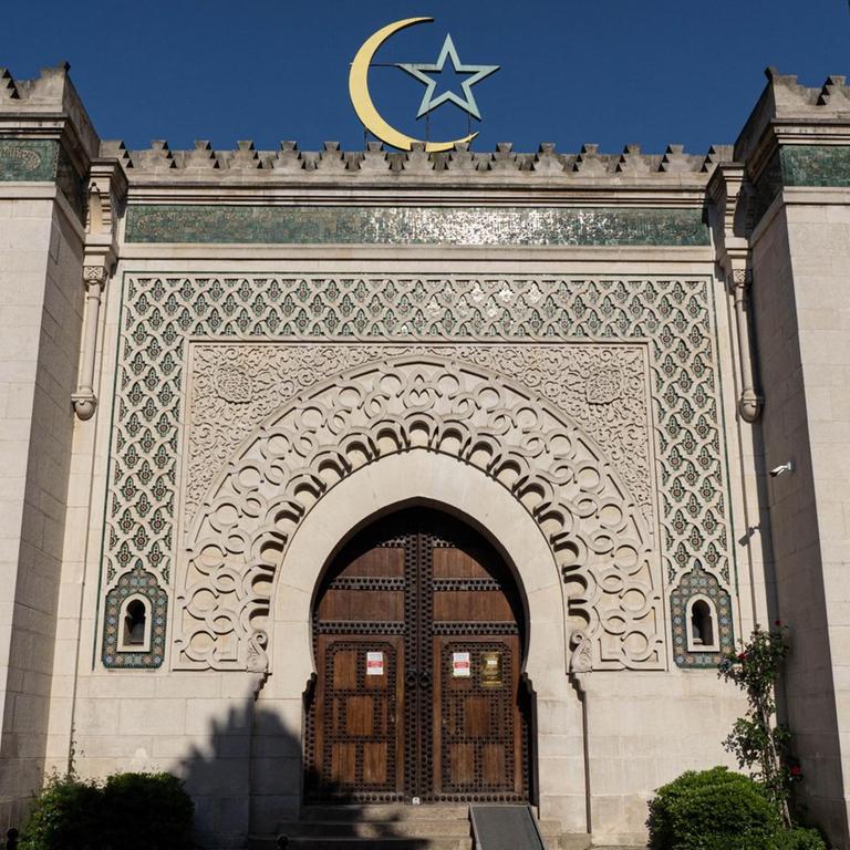 Eingang der Großen Moschee in Paris