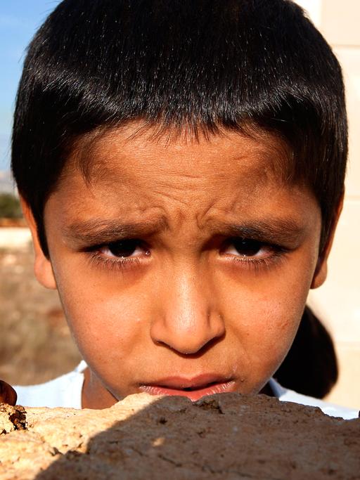 Zahlreiche Kinder sind von Krieg und Vertreibung in Syrien betroffen, das Welternährungsprogramm kämpft derzeit mit drei großen Krisen.