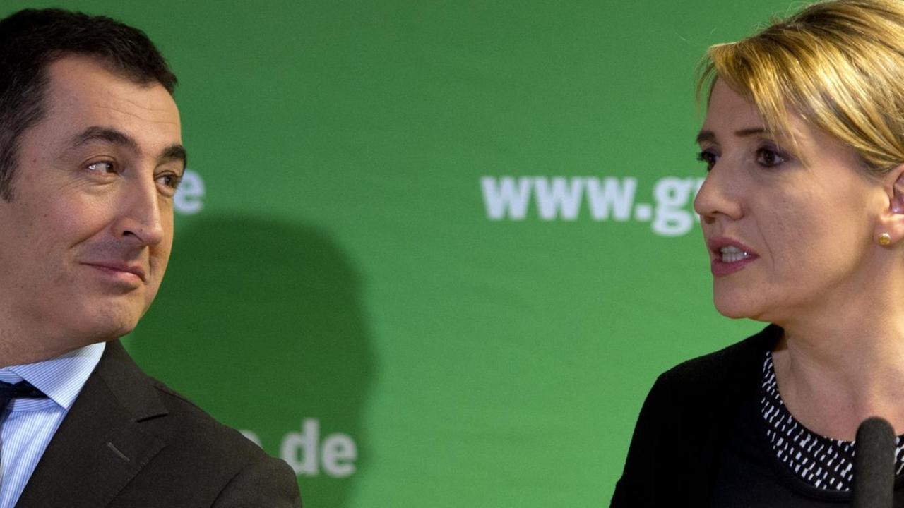 Die Parteivorsitzenden von Bündnis 90/Die Grünen, Simone Peter und Cem Özdemir,