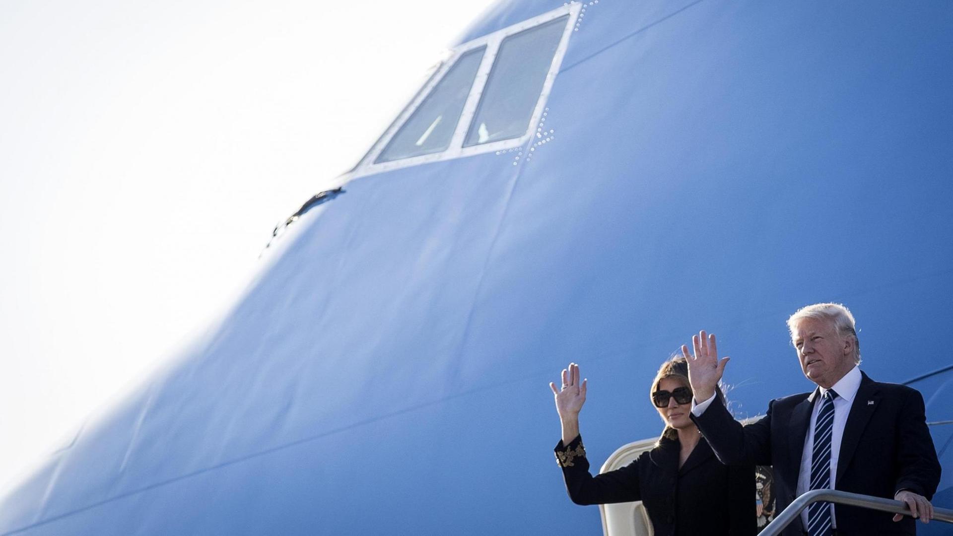US-Präsident Donald Trump und seine Frau Melania bei der Ankunft in Rom
