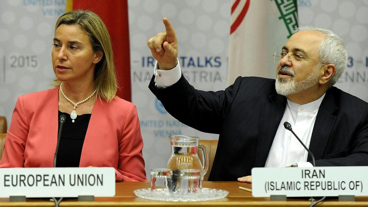 Die EU-Außenbeauftragte Federica Mogherini und der iranische Außenminister Mohammad Javad Zarif.