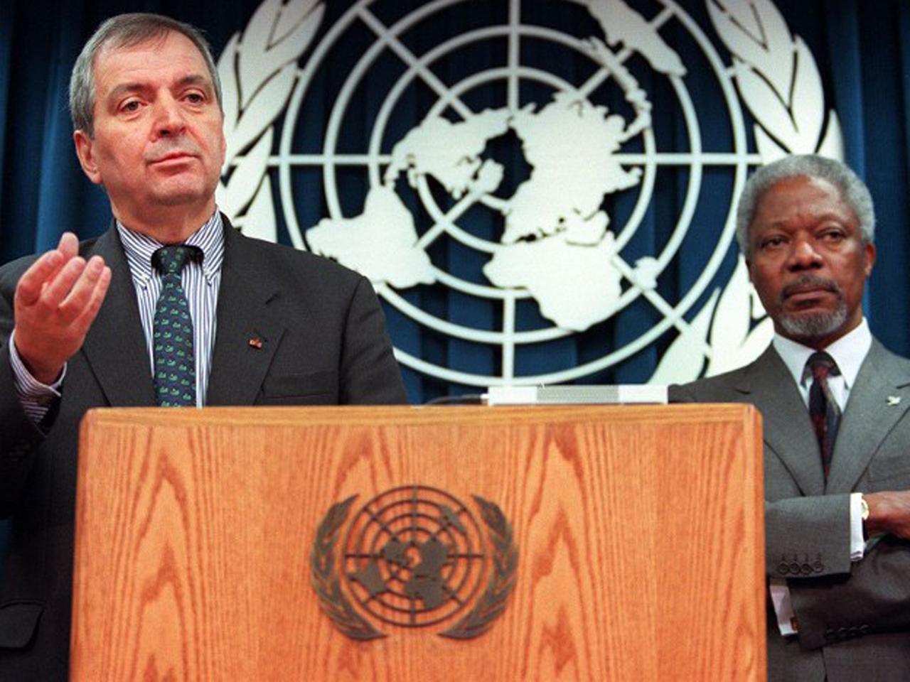 Klaus Töpfer, der Vorgänger von Achim Steiner bei der UNEP. Im Hintergrund der ehemalige UN-Generalsekretär Kofi Annan.