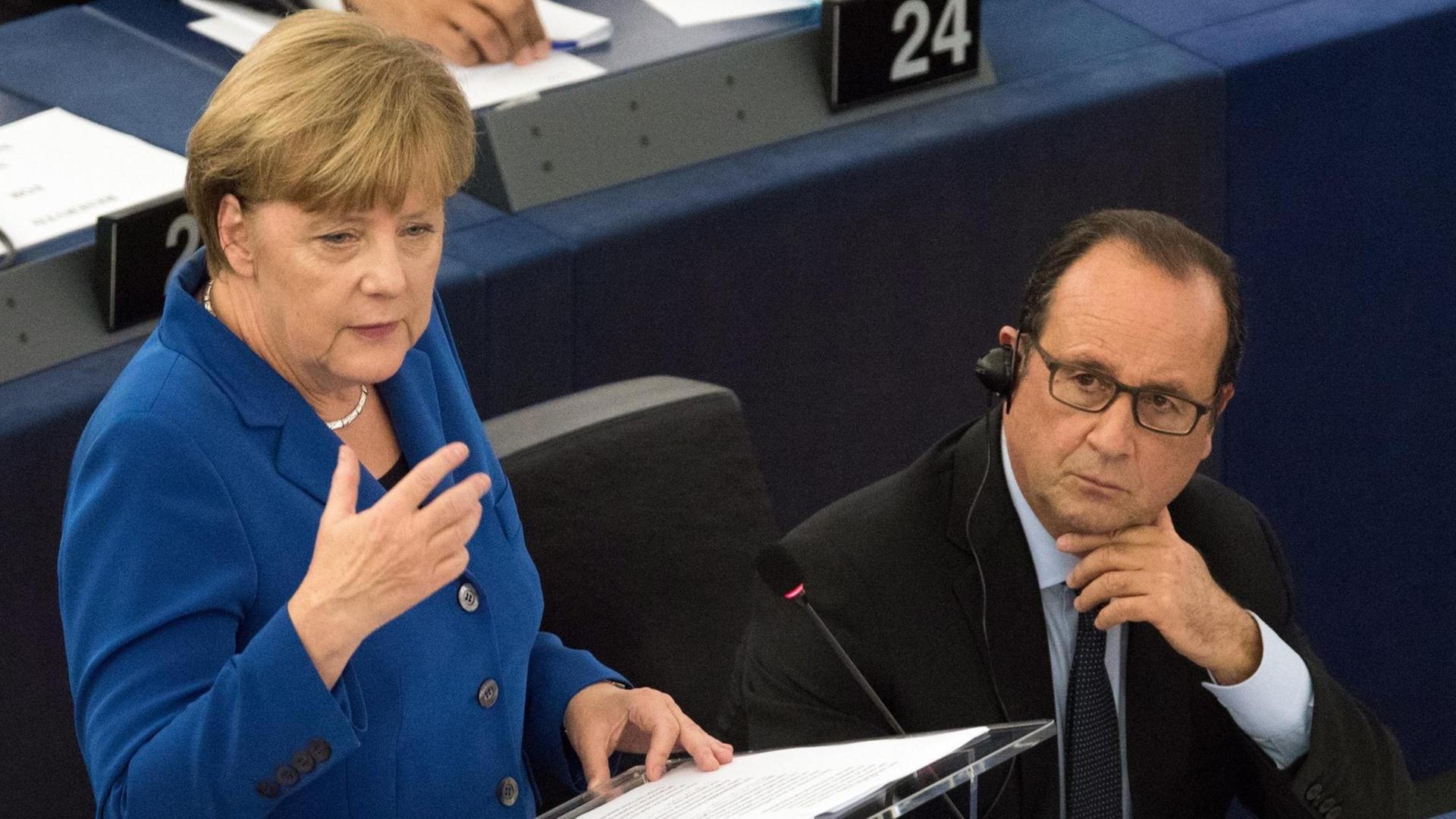 Bundeskanzlerin Merkel und Frankreichs Präsident Hollande im Europaparlament.