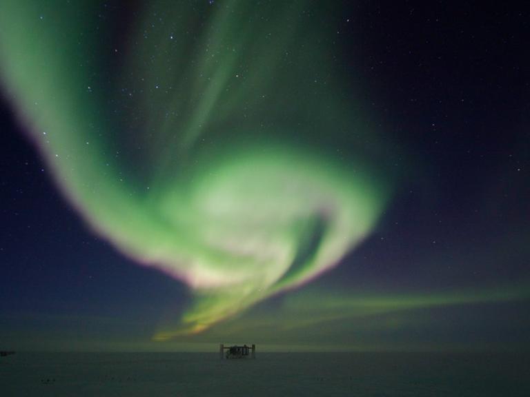 Manchmal schaurig schön: Polarlicht über dem Südpol 