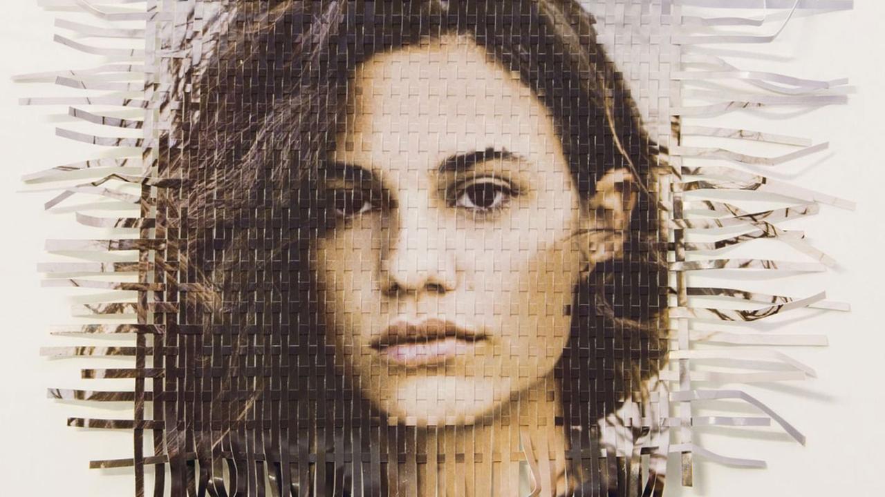 Albumcover: "King in the Mirror" von Anna F. Albumcover: "King in the Mirror" von Anna F.