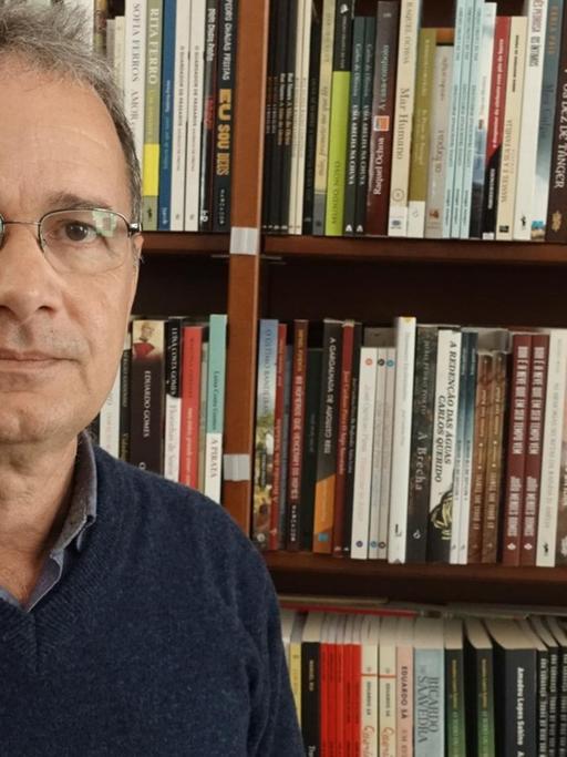 Der brasilianische Schriftsteller Ronaldo Cagiano in Lissabon