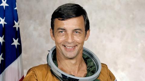 Astronaut Donald Peterson (1933-2018) | NASA