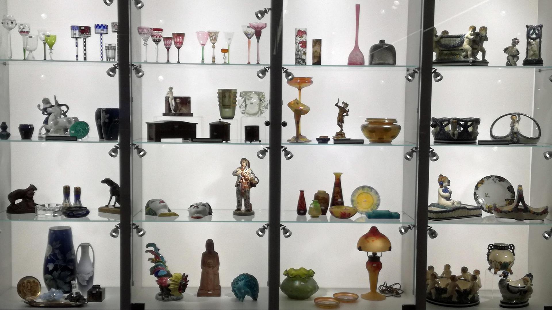 800 Objekte "Dekorative Kunst" kommen im Kölner Auktionshaus Van Ham unter den Hammer