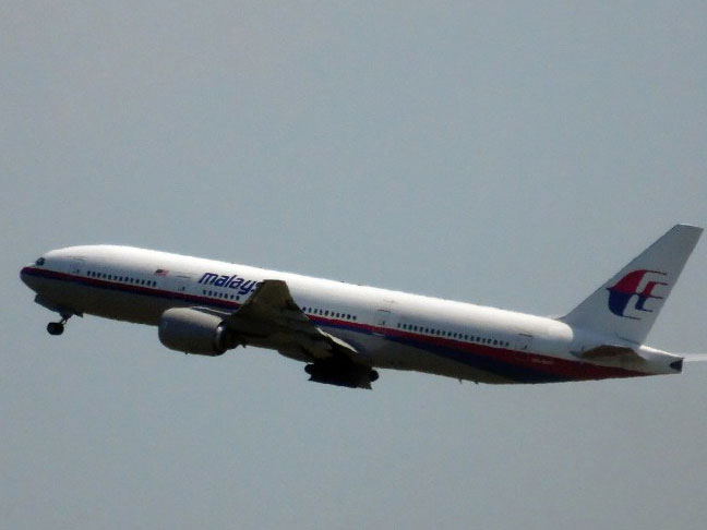 Der Flug MH17 der Malaysia Airlines kurz nach dem Start in Amsterdam. Die Boeing 777 mit Ziel Kuala Lumpur soll in der Ostukraine abgestürzt sein.