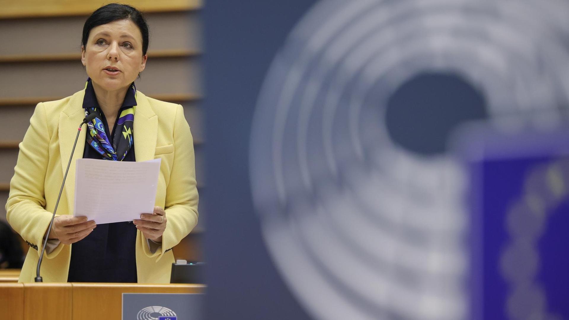 Vera Jourova, Vize-Kommissionspräsidentin und EU-Kommissarin für Grundwerte und Transparenz Vera Jourova, Vize-Kommissionspräsidentin und EU-Kommissarin für Grundwerte und Transparenz